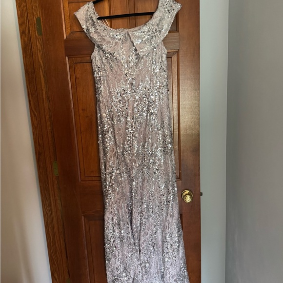 Sold - Picture 3 of 4